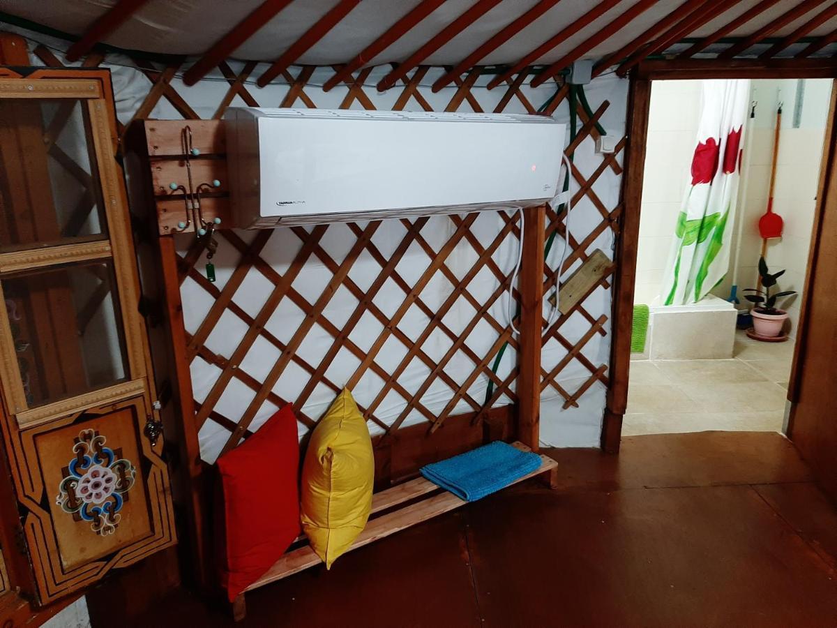 יורט מונגולי Apartment Matzuva Exterior foto